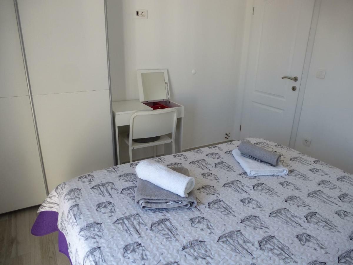 Apartment Vicko Дрвеник Экстерьер фото